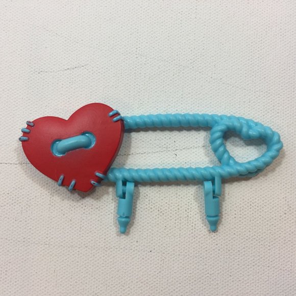 Assorted Mini Dollhouse Furniture Coat Hanger Refrigerator Toilet Chairs Toy Tra - Picture 9 of 14